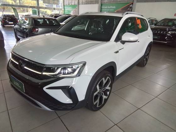 VOLKSWAGEN TAOS 1.4 250 TSI TOTAL FLEX HIGHLINE AUTOMÁTICO VOLKSWAGEN TAOS 1.4 250 TSI TOTAL FLEX HIGHLINE AUTOMÁTICO